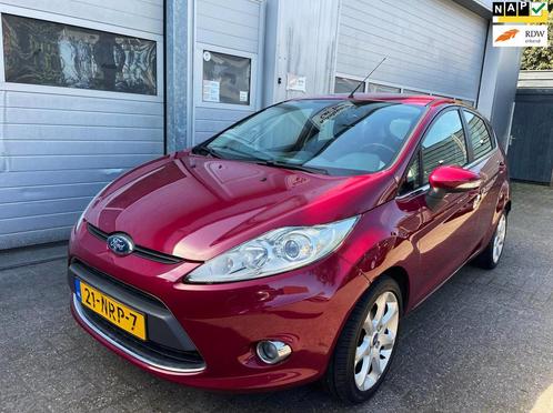 Ford Fiesta 1.25 Titanium-Leder-Clima-Cruise-Velgen-New APK, Auto's, Ford, Bedrijf, Te koop, Fiësta, ABS, Airbags, Airconditioning