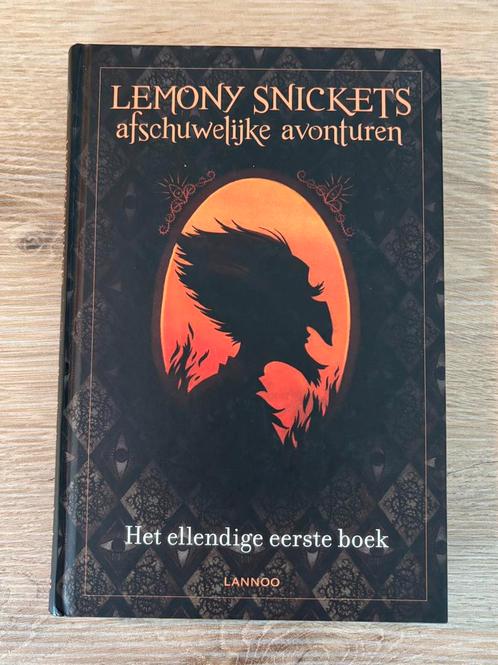 Lemony Snicket - Het ellendige eerste boek, Boeken, Kinderboeken | Jeugd | onder 10 jaar, Zo goed als nieuw, Ophalen of Verzenden