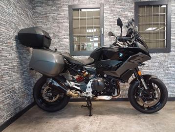 *VERKOCHT* BMW F 900 XR bj 2023 TRIPLE BLACK 7409 km full op beschikbaar voor biedingen