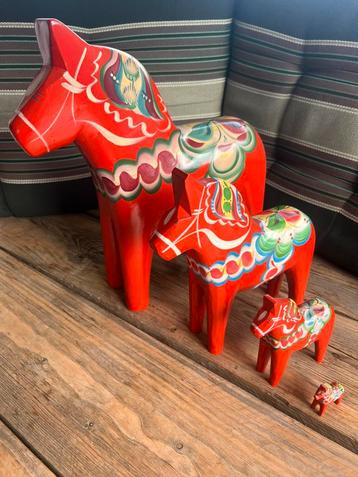 4 Originele DALARNA DALA Paarden (Puntgaaf) Handgemaakt beschikbaar voor biedingen