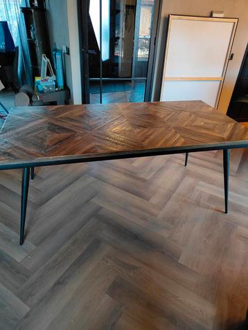 WOOOD Rhombic Eettafel - Gerecycled Teak beschikbaar voor biedingen