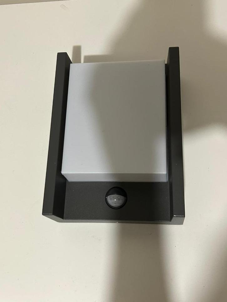 Gloednieuwe Philips Arbour wandlamp(en), nooitgebruikt!, Computers en Software, Accesspoints, Nieuw, Ophalen of Verzenden