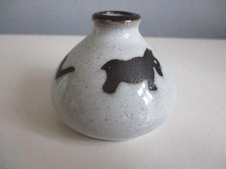 Hans van Moorsel vaas vaasje met dieren decor, Antiek en Kunst, Antiek | Keramiek en Aardewerk, Ophalen of Verzenden