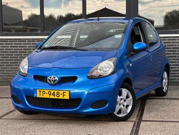 Toyota Aygo 1.0-12V + |Airco |Nieuwe APK |5Deurs |Lage KM beschikbaar voor biedingen
