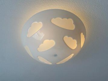 lamp/ plafoniere wolken (ikea skojig) beschikbaar voor biedingen