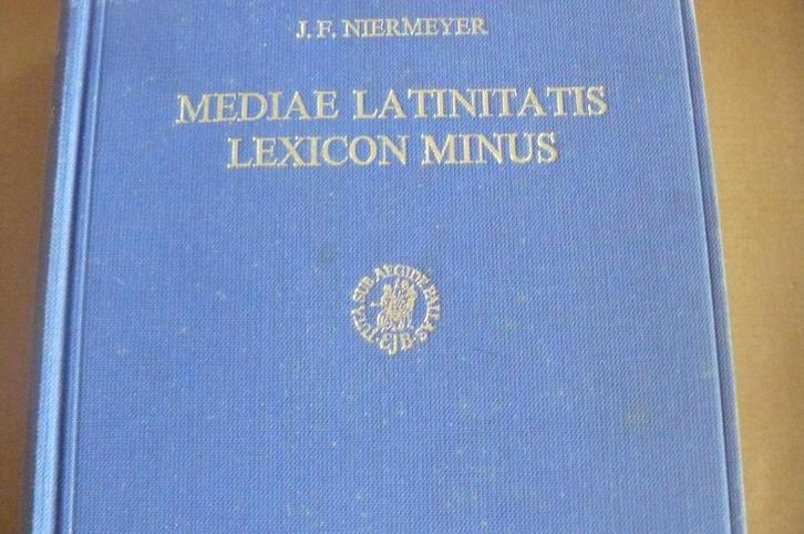 MEDIAE LATINITATIS LEXICON MINUS / J.F. Niermeyer, Boeken, Studieboeken en Cursussen, Gelezen, HBO, Alpha, Ophalen of Verzenden