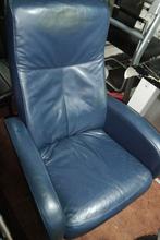 Blauwe Comfortabele Stoel met Sponge Vulling, Huis en Inrichting, Gebruikt, Minder dan 75 cm, Ophalen of Verzenden, 50 tot 75 cm