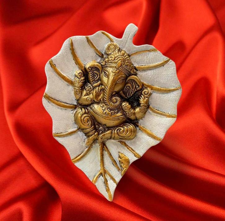 Ganesha op witte pan patta, Huis en Inrichting, Woonaccessoires | Boeddhabeelden, Nieuw, Ophalen of Verzenden
