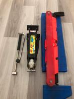 Auto krik en gevaarsdriehoek voor volkswagen., Kinderen en Baby's, Ophalen of Verzenden, Zo goed als nieuw