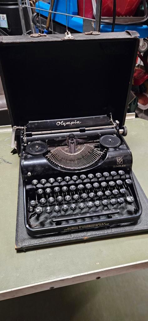 Antieke schrijfmachine Olympia, Diversen, Typemachines, Gebruikt, Ophalen