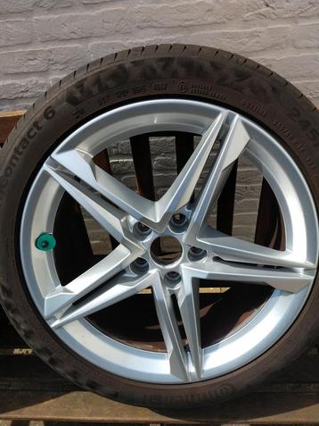 Velgen Nieuwstaat 18inch Audi A4 met Continental zomerbanden beschikbaar voor biedingen