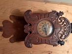 Originele art-nouveau wandklok – warm hout, uniek handwerk, Ophalen of Verzenden, Gebruikt, Analoog, Wandklok