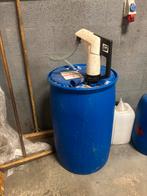 Grote vat met handpomp  Adblue, Auto diversen, Ophalen