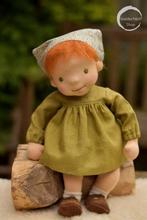 Waldorf pop van Ildiko Duretz, Waldorfdollshop, artist doll, Verzamelen, Ophalen of Verzenden, Zo goed als nieuw, Pop