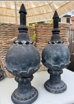 2 landelijke brocante zuilen / pilaren / pinakel/ ornamenten, Huis en Inrichting, Ophalen, Zo goed als nieuw