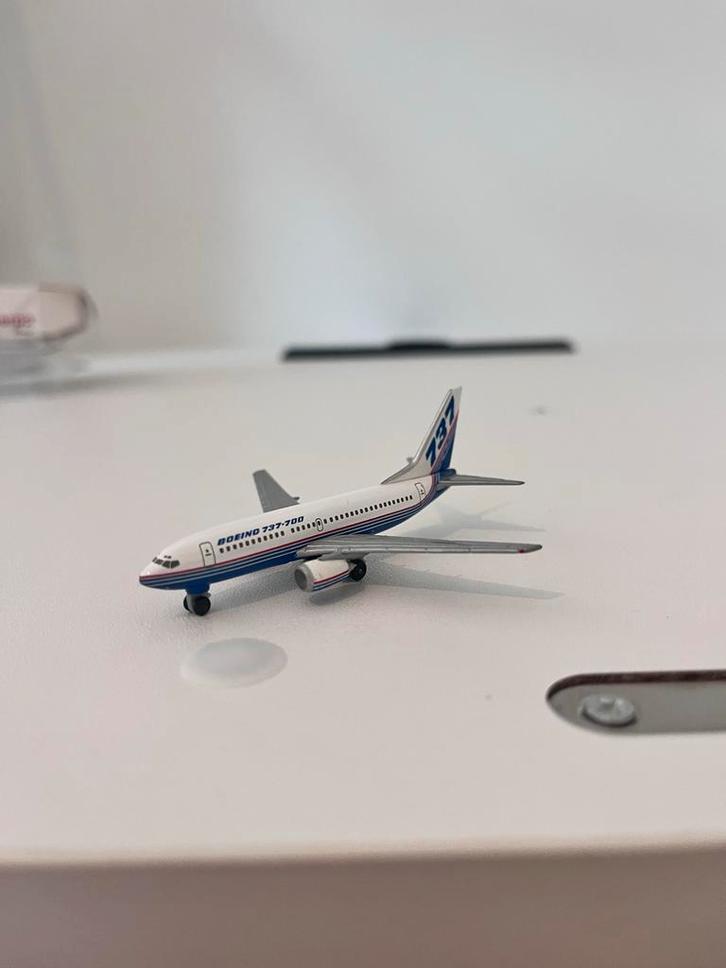 Herpa Wings Boeing 737-700 Schaalmodel, Verzamelen, Luchtvaart en Vliegtuigspotten, Nieuw, Schaalmodel, Ophalen of Verzenden