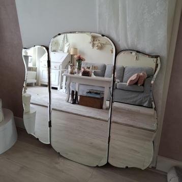 Brocante/Antiek Kapspiegel beschikbaar voor biedingen