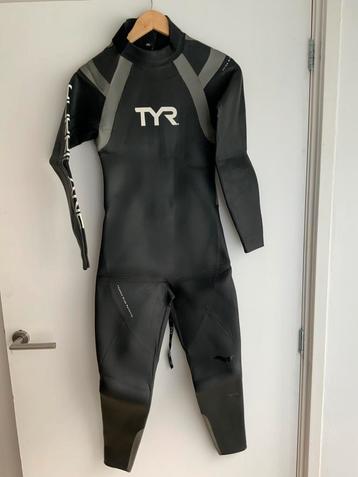 TYR Triathlonwetsuit dames Maat L Hurricane beschikbaar voor biedingen