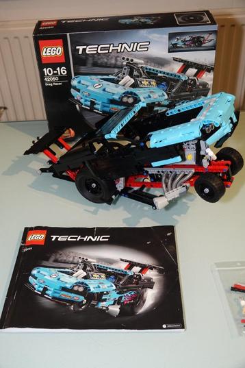 Lego Technic 42050 Drag Racer of Funny Car met PF optie beschikbaar voor biedingen