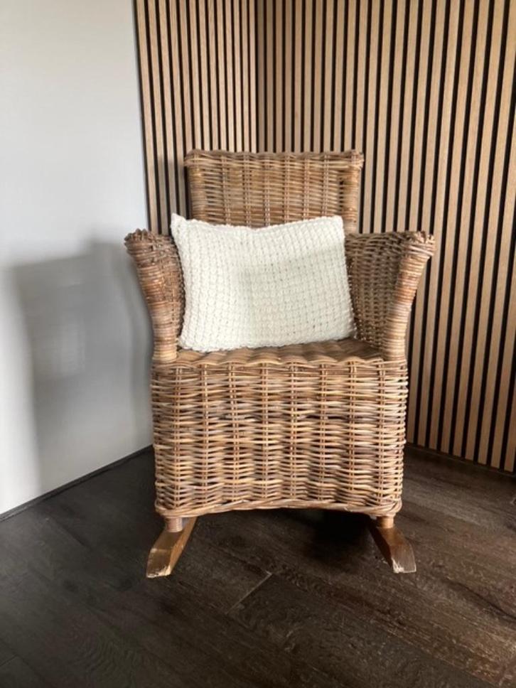 Schommelstoel, Huis en Inrichting, Stoelen, Gebruikt, Eén, Riet of Rotan, Overige kleuren, Ophalen