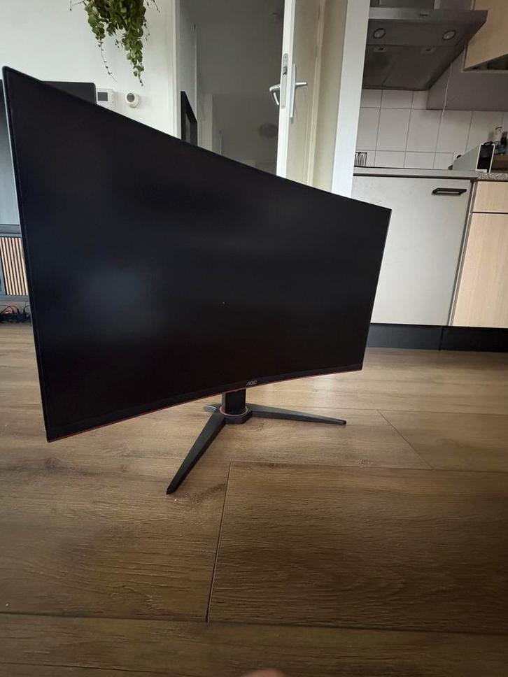 AOC 31,5 inch monitor Full HD, 144hz, licht beschadigd., Computers en Software, Monitoren, Zo goed als nieuw, 101 t/m 150 Hz, DisplayPort