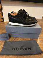 Hogan zwarte sneaker zgan maat 42 dames heren, Kleding | Dames, Schoenen, Ophalen of Verzenden, Hogan, Zo goed als nieuw, Sneakers of Gympen