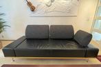 Franse design bank 2-zits, Huis en Inrichting, Banken | Bankstellen, Ophalen, Moderne Franse designstijl, Tweepersoons, 75 tot 100 cm