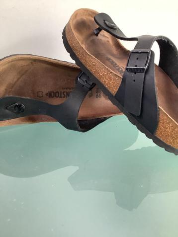 GRATIS VERZENDEN | BIRKENSTOCK Casual zwarte slippers 39 beschikbaar voor biedingen