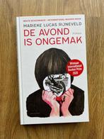 De avond is ongemak - Marieke Lucas Rijnveld, Marieke Lucas Rijneveld, Ophalen of Verzenden, Zo goed als nieuw, Nederland
