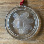Raamhanger suncatcher kerst dennentak klokje (Ø 13cm) gaaf, Diversen, Kerst, Ophalen of Verzenden, Nieuw