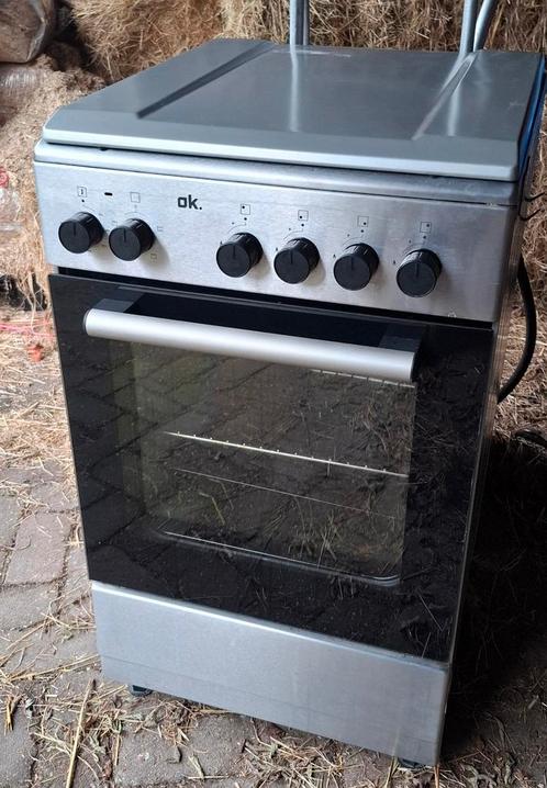 4 pits RVS Gasfornuis 50cm met oven., Witgoed en Apparatuur, Fornuizen, Zo goed als nieuw, Vrijstaand, Gas, 4 kookzones, 45 tot 60 cm