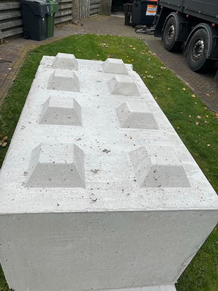 Megablokken stapelblokken betonblokken legoblokken, Doe-het-zelf en Verbouw, Overige Doe-het-zelf en Verbouw, Nieuw, Ophalen