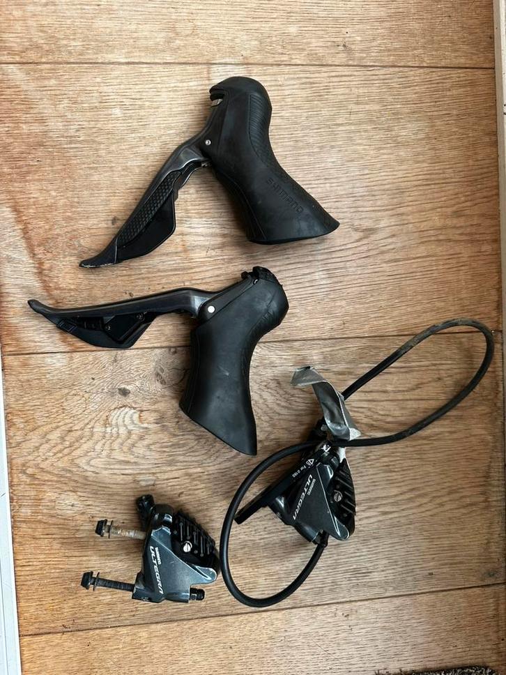 Ultegra Shifters DI2 ST-R8070 + remklauwen BR-R8070, Fietsen en Brommers, Fietsonderdelen, Gebruikt, Racefiets, Overige typen