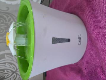 Fontein drinkbak beschikbaar voor biedingen