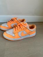 Te koop nike dunk peach maat 39, Kleding | Dames, Ophalen of Verzenden, Zo goed als nieuw