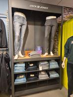 Presentatie tafel en broekenkast, Huis en Inrichting, Ophalen