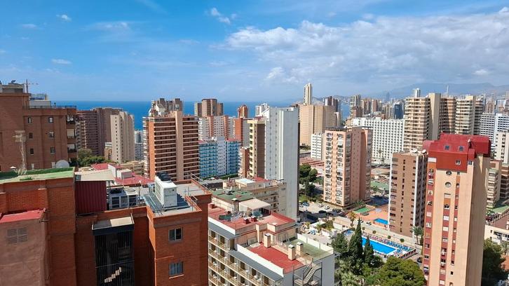 Benidorm ( costa blanca) 4 pers appartement, Vakantie, Vakantiehuizen | Spanje, Costa Blanca, Appartement, Overige, Aan zee, 2 slaapkamers