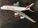Emirates Airbus A380, schaal 1:100, in prima staat, Ophalen, Zo goed als nieuw, Overige typen