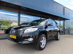 Toyota RAV4 2.0 VVTI Comfort 2WD Airco Trekhaak 17 inch 2011, Auto's, Toyota, Voorwielaandrijving, Gebruikt, 4 cilinders, 2000 kg