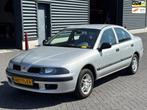 Mitsubishi Carisma 1.6 Classic , airco , trekhaak, Auto's, Mitsubishi, 4 cilinders, Bedrijf, Handgeschakeld, 99 pk
