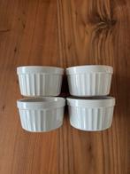 Cocotte 4 stuks, Huis en Inrichting, Ophalen of Verzenden, Zo goed als nieuw, Aardewerk, Overige stijlen