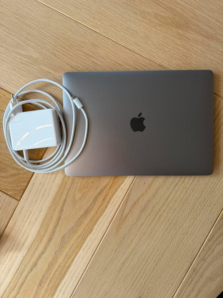 MacBook Pro M2 - 2022 - 13-inch – 24GB ram– Topstaat, Computers en Software, Apple Macbooks, Zo goed als nieuw, MacBook Pro, 13 inch
