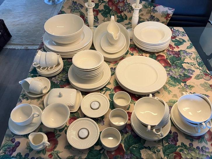 EDME QUEEN'S WARE WEDGEWOOD SERVIES delen, Huis en Inrichting, Keuken | Servies, Zo goed als nieuw, Overige typen, Wedgwood, Porselein