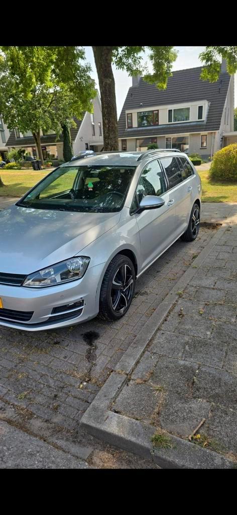 Volkswagen Golf 1.6 TDI 81KW/110PK Variant 2016 Grijs, Auto's, Volkswagen, Particulier, Golf, Diesel, D, Stationwagon, Handgeschakeld