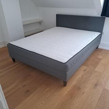 2-persoons bed 160 x 200 Sabovik beschikbaar voor biedingen