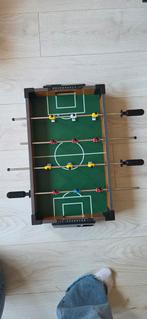 Leuke tafelvoetbaltafel, Een of twee spelers, Ophalen of Verzenden, Zo goed als nieuw, Onbekend
