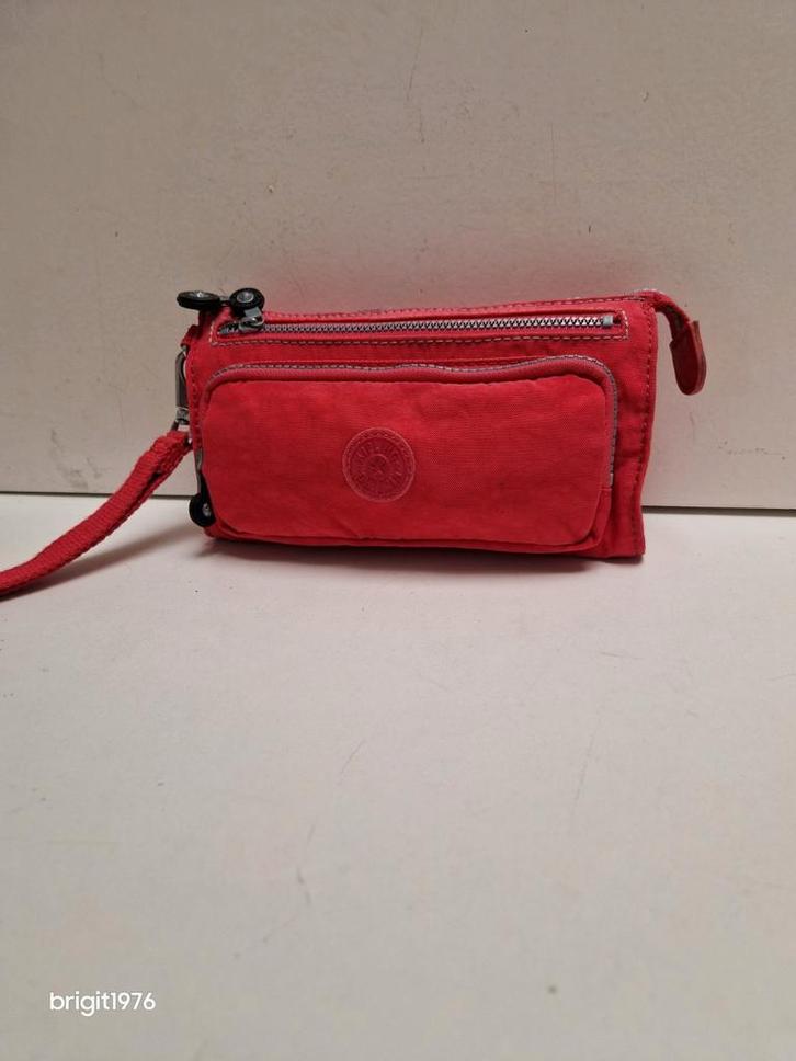 Portemonnee/clutch Kipling., Sieraden, Tassen en Uiterlijk, Portemonnees, Zo goed als nieuw, Overige merken, Rood, Ophalen of Verzenden