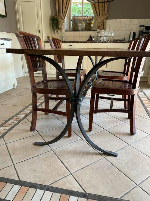 Teakhouten Eettafel met Smeedijzeren Onderstel + Stoelen, Huis en Inrichting, Tafels | Eettafels, Gebruikt, 50 tot 100 cm, 150 tot 200 cm