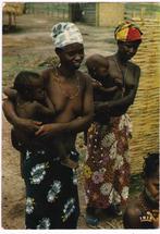 Senegal Jonge moeders 1981 / Young Mother, Verzamelen, Ansichtkaarten | Buitenland, Gelopen, Buiten Europa, Verzenden, 1980 tot heden