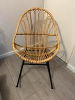 Stoere rotan schommelstoel met vintage uitstraling, Ophalen, Zwart, Riet of Rotan, Zo goed als nieuw